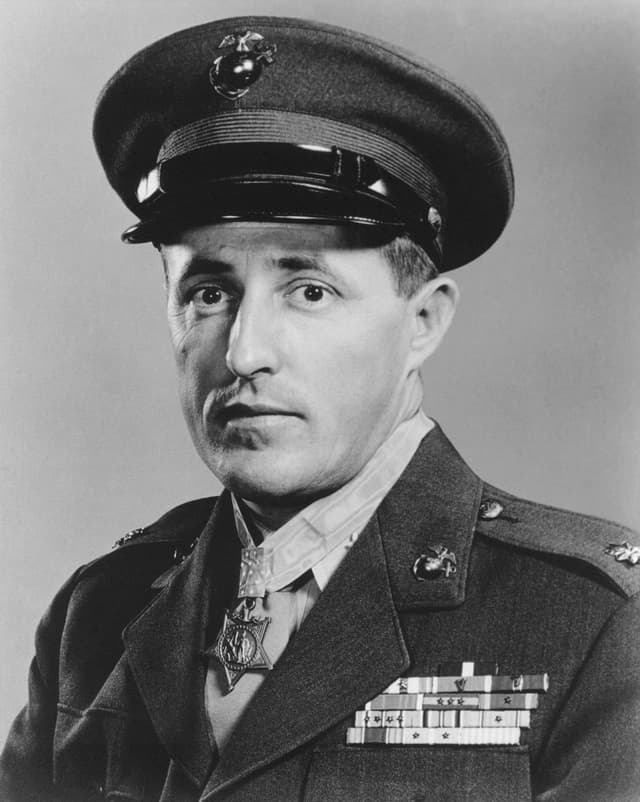 Davis, Raymond Gilbert